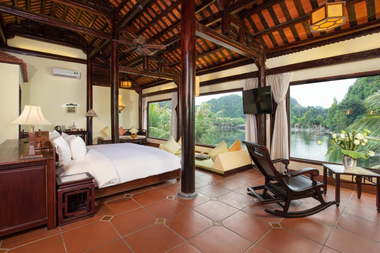 Emeralda Resort Tam Coc Ниньбинь Экстерьер фото