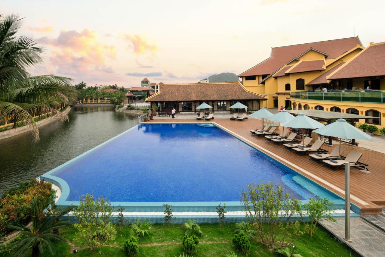 Emeralda Resort Tam Coc Ниньбинь Экстерьер фото