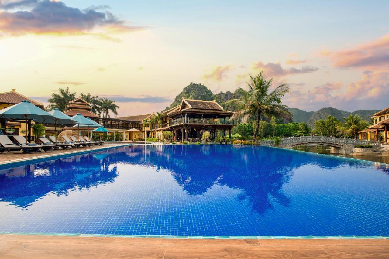 Emeralda Resort Tam Coc Ниньбинь Экстерьер фото